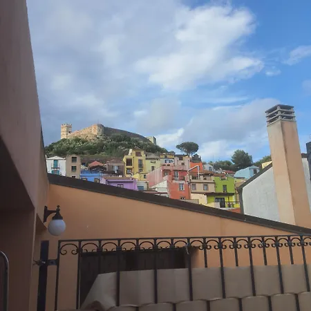 Lägenhet Bosa Vacanza